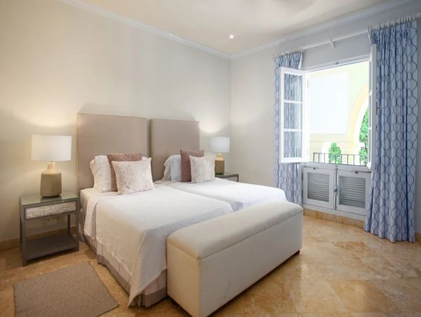 Barbados Home 1004234