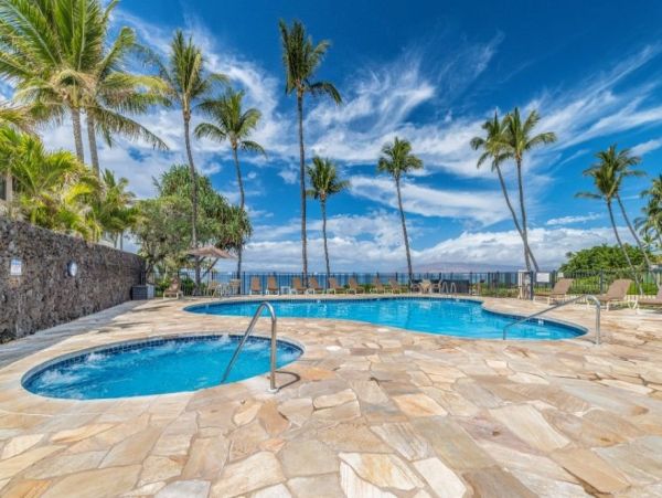 Wailea Two Bedroom Beachfront Rental Condo Ocean Views