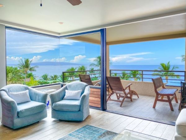 Wailea Two Bedroom Beachfront Rental Condo Ocean Views