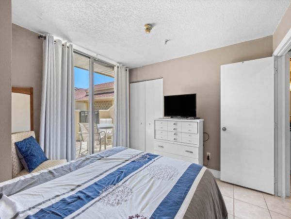 Longboat Key Vacation Condo Three Bedrooms Sleeps 10 Guests