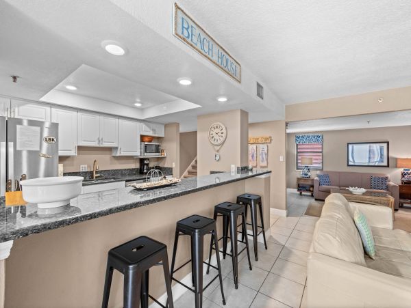 Longboat Key Vacation Condo Three Bedrooms Sleeps 10 Guests