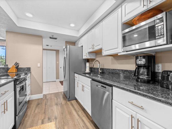 Longboat Key Vacation Condo Three Bedrooms Sleeps 10 Guests