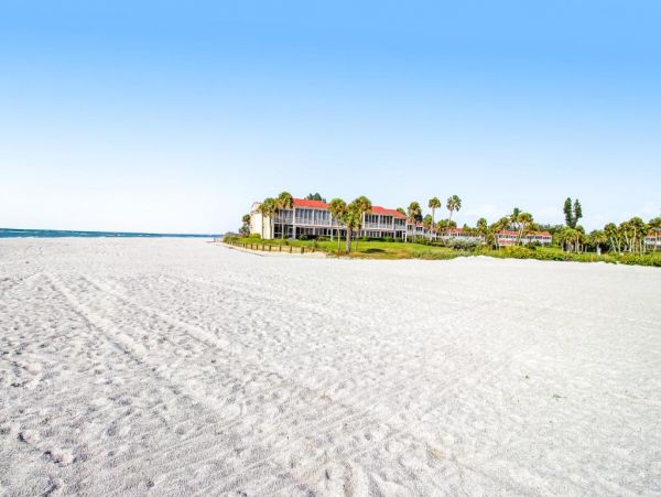 Gulf Views Vacation Condo in Longboat Key Two Bedrooms