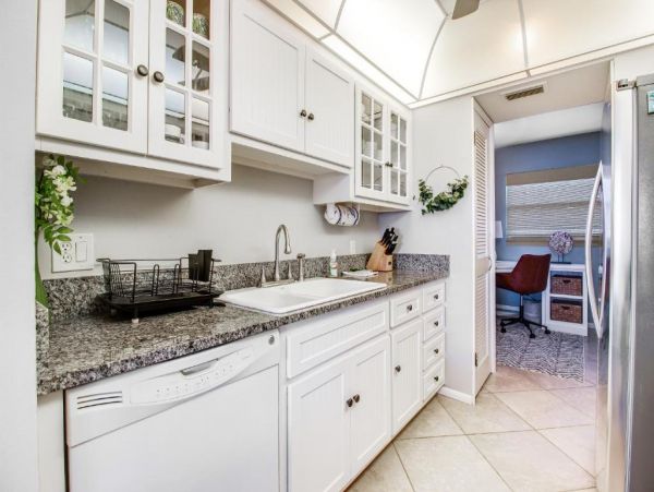 Gulf Views Vacation Condo in Longboat Key Two Bedrooms