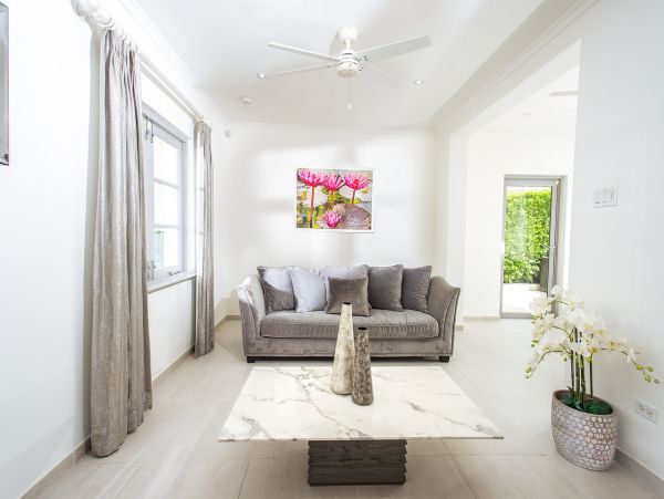 Barbados Home 1004257