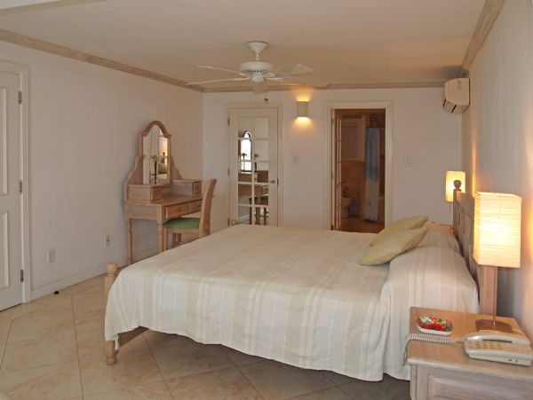 Barbados Home 1004264