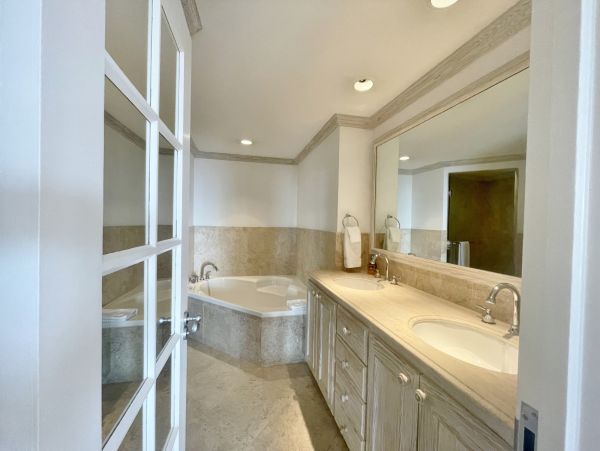 Barbados Home 1004265