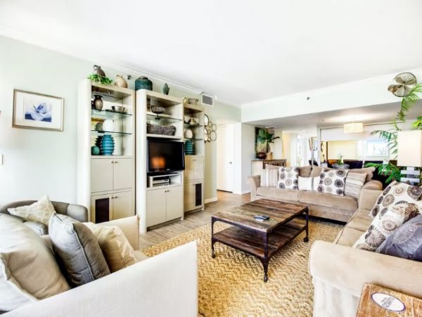 Longboat Key Vacation Beach Condo Sleeps 4 Guests