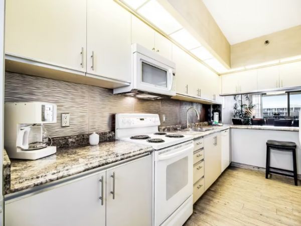 Longboat Key Vacation Beach Condo Sleeps 4 Guests