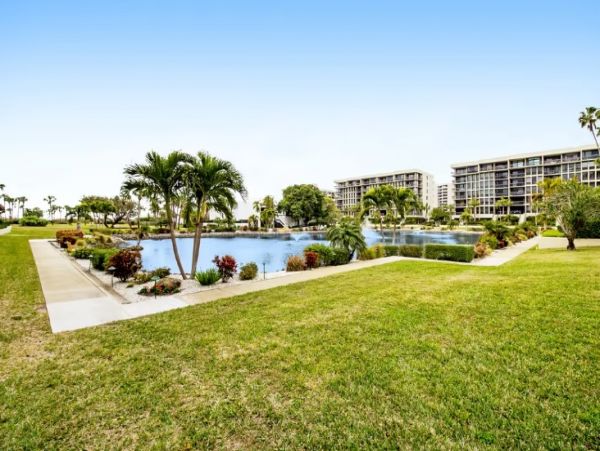 Longboat Key Vacation Beach Condo Sleeps 4 Guests