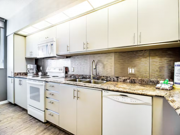 Longboat Key Vacation Beach Condo Sleeps 4 Guests
