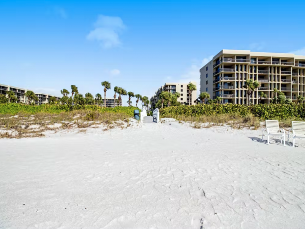 Longboat Key Vacation Beach Condo Sleeps 4 Guests
