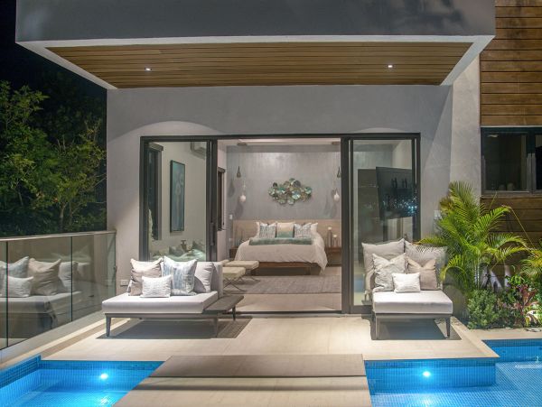 Jamaica Home 1004281