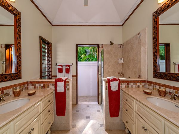 Jamaica Home 1004286