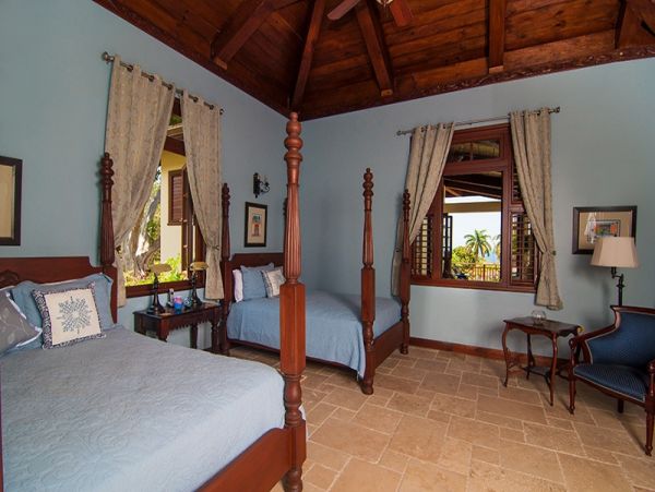 Jamaica Home 1004287