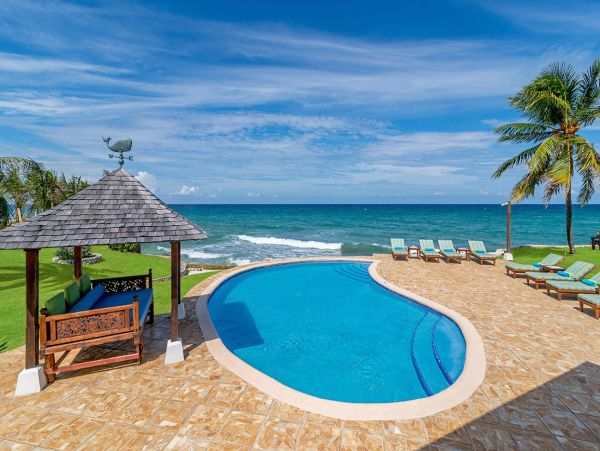 Jamaica Home 1004289