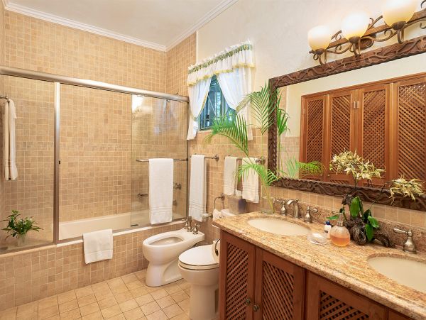 Jamaica Home 1004290
