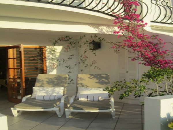 Jamaica Home 1004298