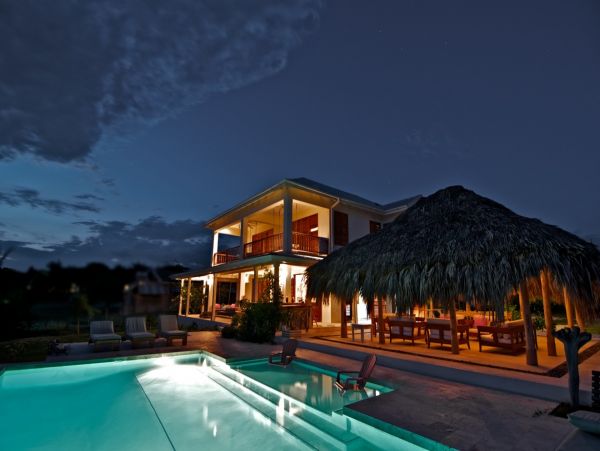 Jamaica Home 1004303