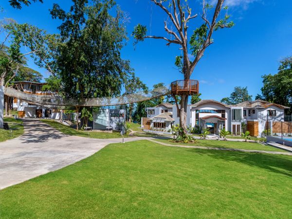 Jamaica Home 1004309