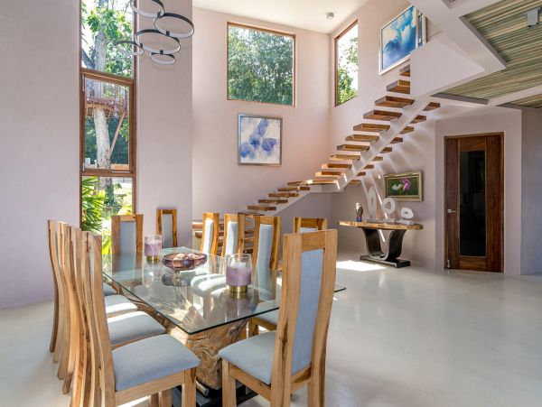 Jamaica Home 1004309