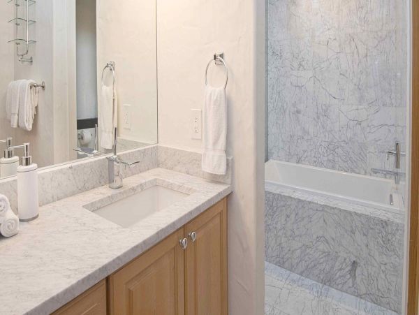 West Vail Duplex directly on Shuttle Path