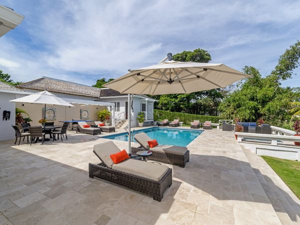 Jamaica Home 1004316