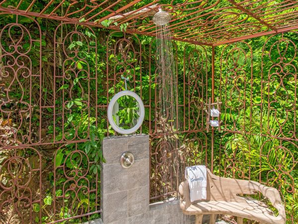 Jamaica Home 1004318