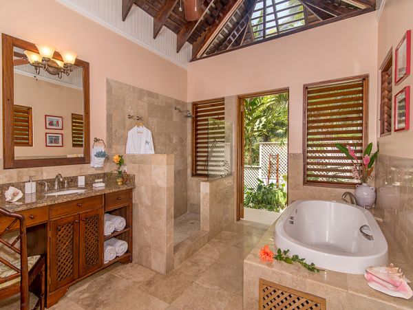 Jamaica Home 1004325