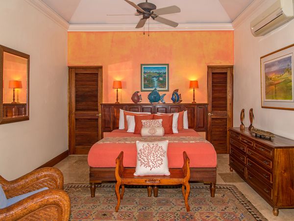 Jamaica Home 1004325