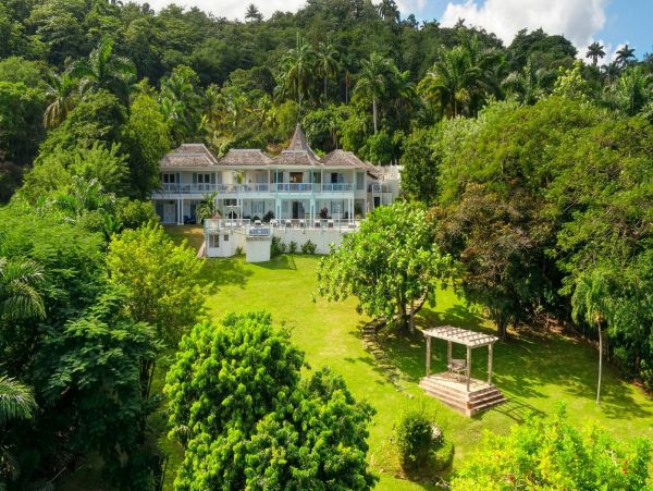 Jamaica Home 1004338