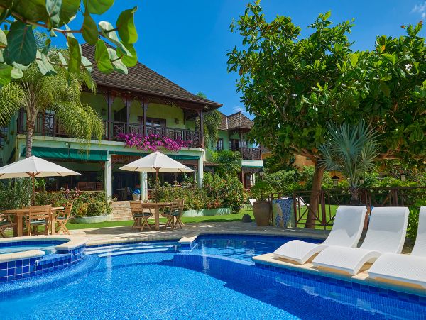 Jamaica Home 1004340