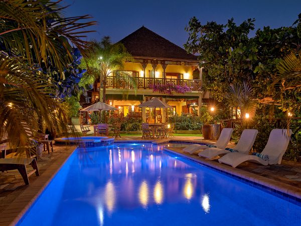 Jamaica Home 1004340
