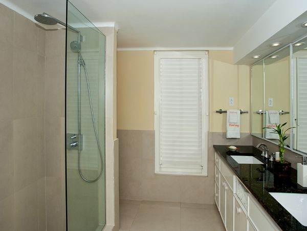 Jamaica Home 1004341