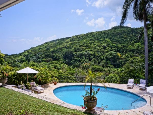 Jamaica Home 1004356