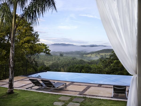 Jamaica Home 1004367
