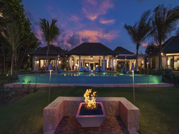 Jamaica Home 1004370