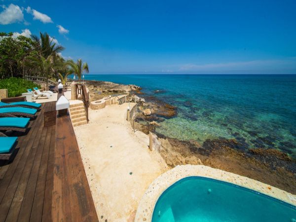 Jamaica Home 1004370