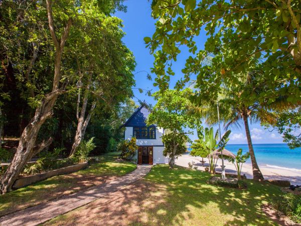 Jamaica Home 1004382