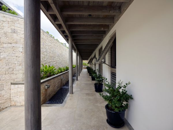 Antigua Barbuda Home 1004383