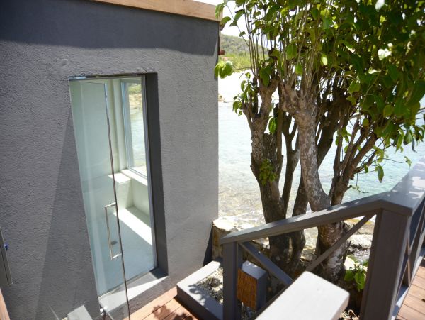 Antigua Barbuda Home 1004385