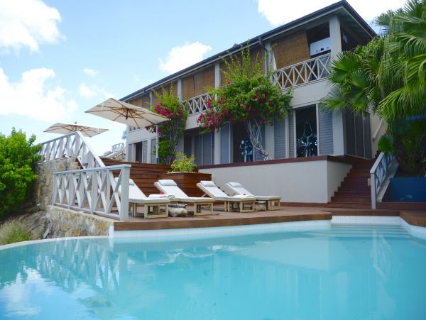 Antigua Barbuda Home 1004386