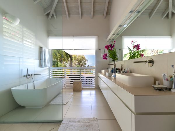 Antigua Barbuda Home 1004387