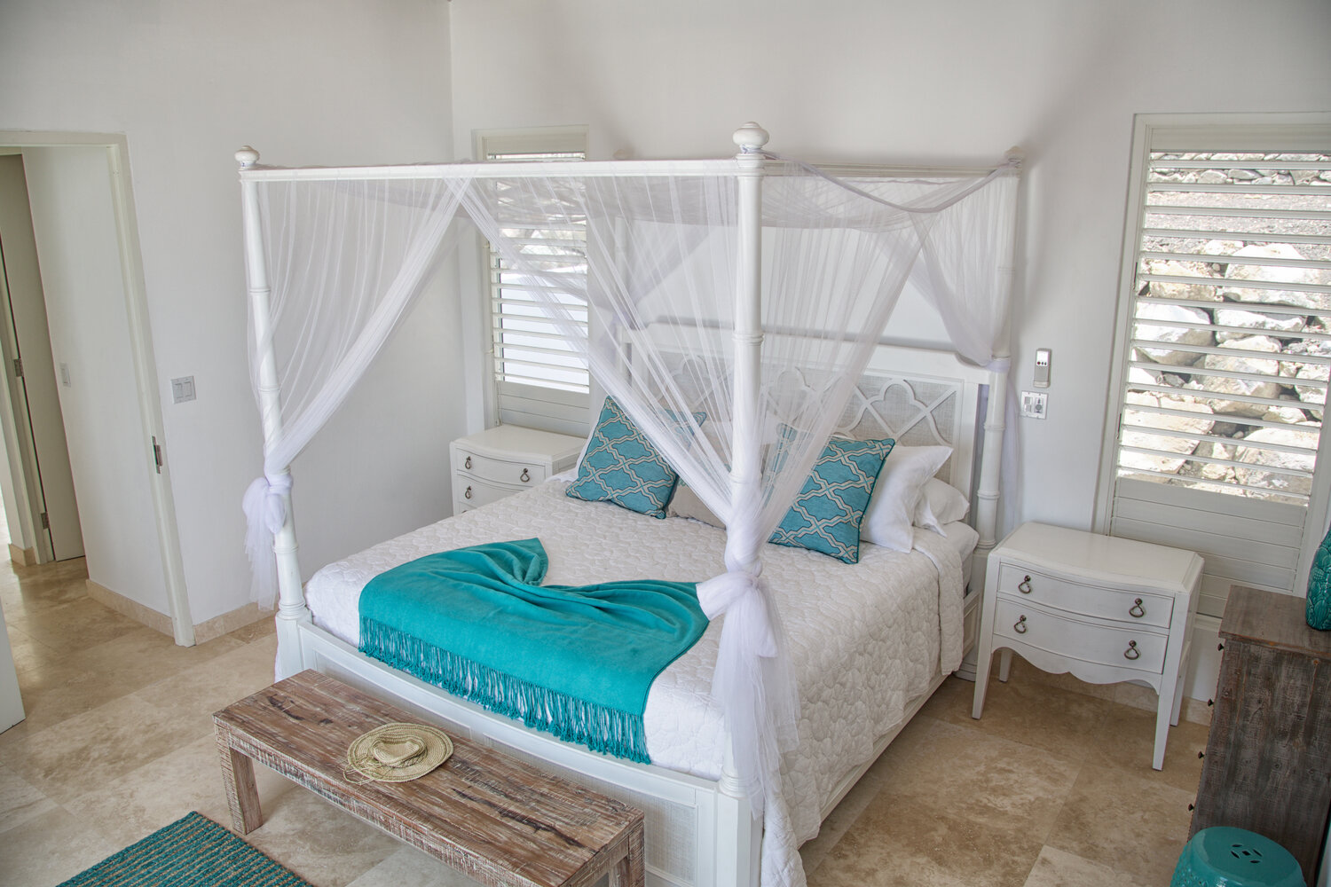 Antigua Barbuda Home 1004388