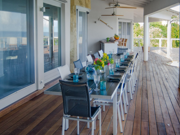 Antigua Barbuda Home 1004390