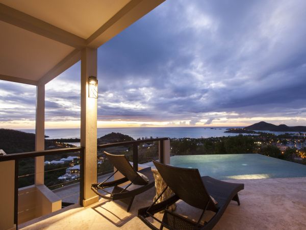 Antigua Barbuda Home 1004391