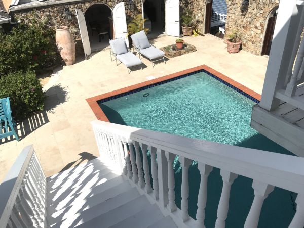 Antigua Barbuda Home 1004392