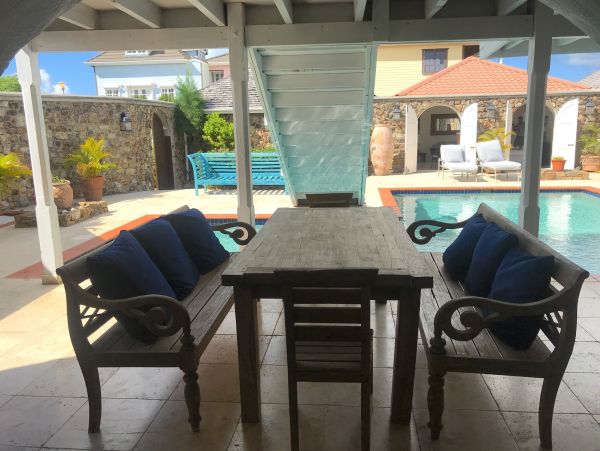 Antigua Barbuda Home 1004392