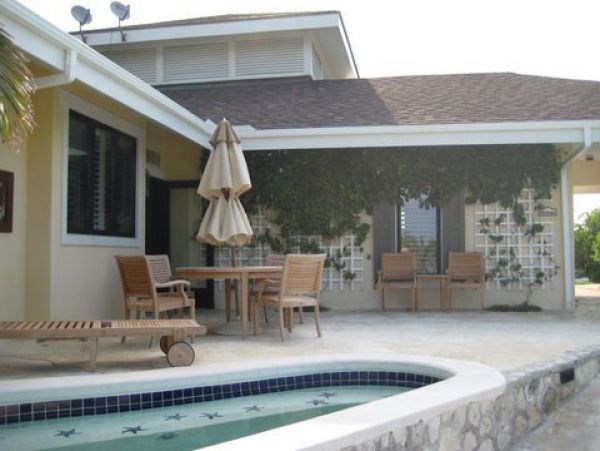 Bahamas Home 1004436