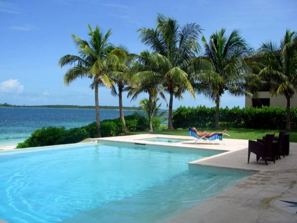 Bahamas Home 1004441